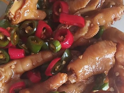 《掌握狂暴之路，打造无敌法师！》（职业法师出装攻略详解，让你成为巅峰玩家！）