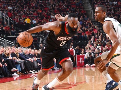 NBA2K22（D费沃斯属性能力详解，助你成为高手）